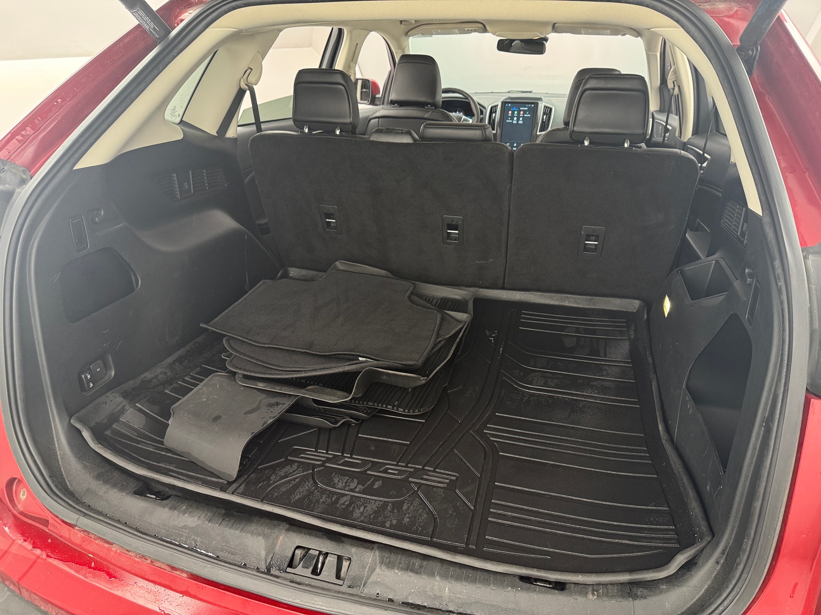 Thumbnail: 2022 Ford Edge - 6