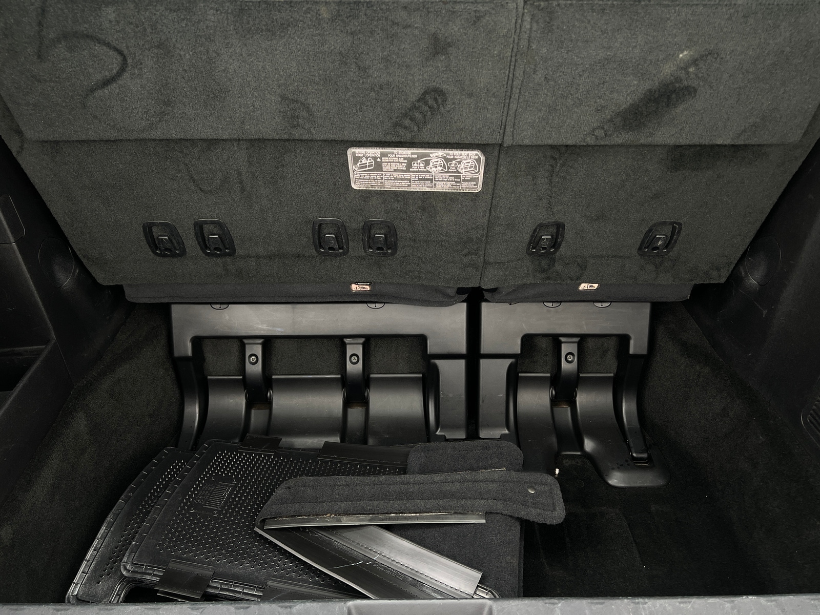 Thumbnail: 2016 Toyota Sienna - 6