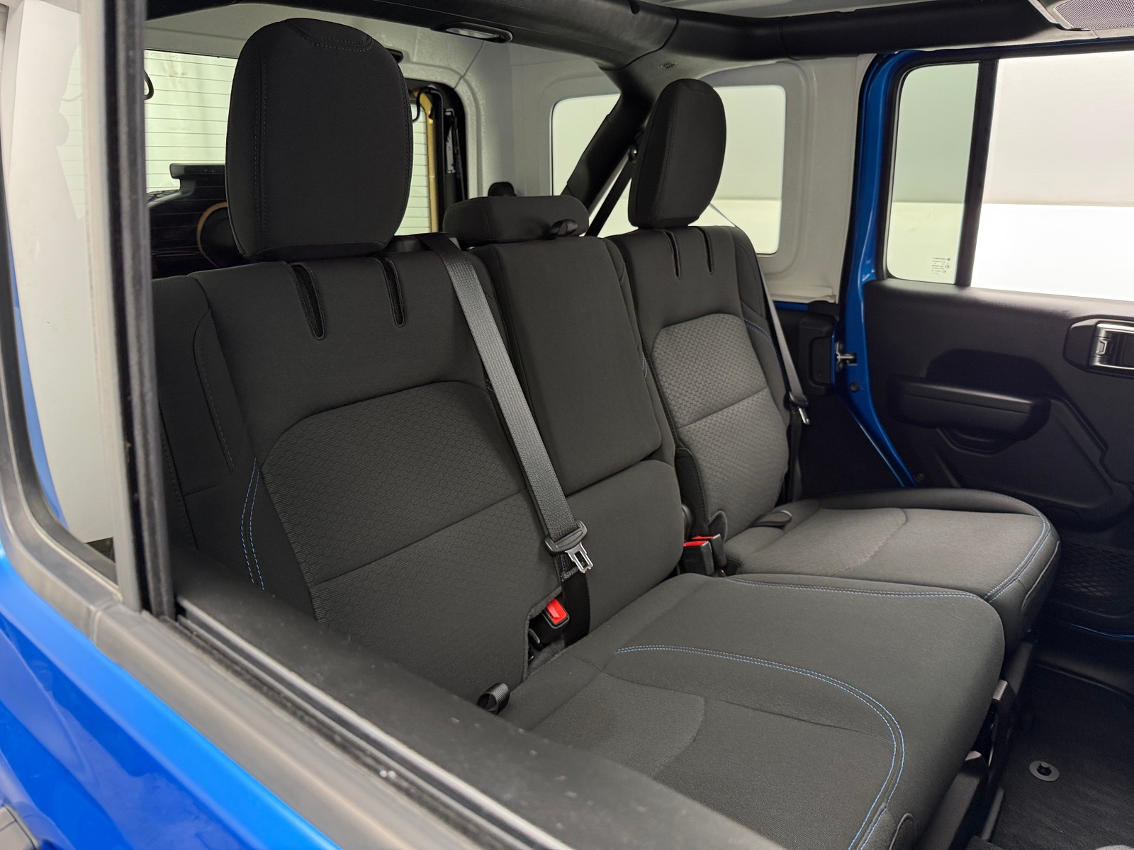 Thumbnail: 2023 Jeep Wrangler - 6