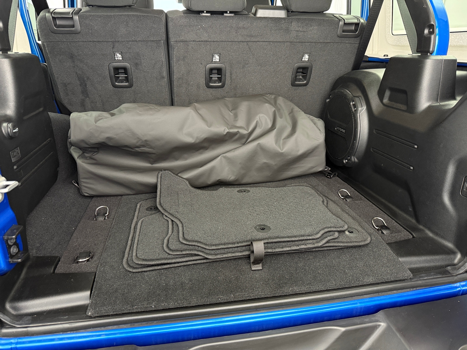 Thumbnail: 2023 Jeep Wrangler - 7