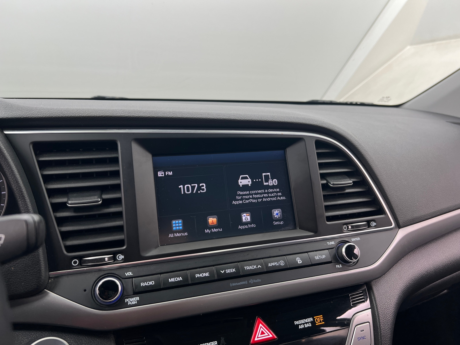 Thumbnail: 2017 Hyundai Elantra - 3