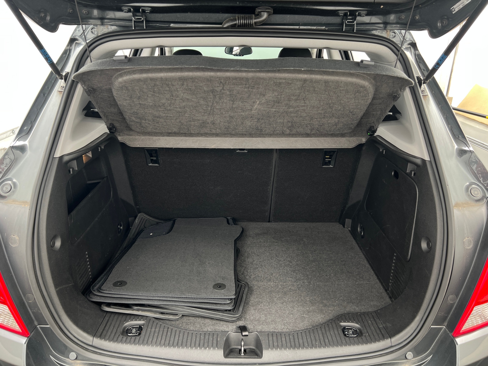 Thumbnail: 2019 Chevrolet Trax - 7