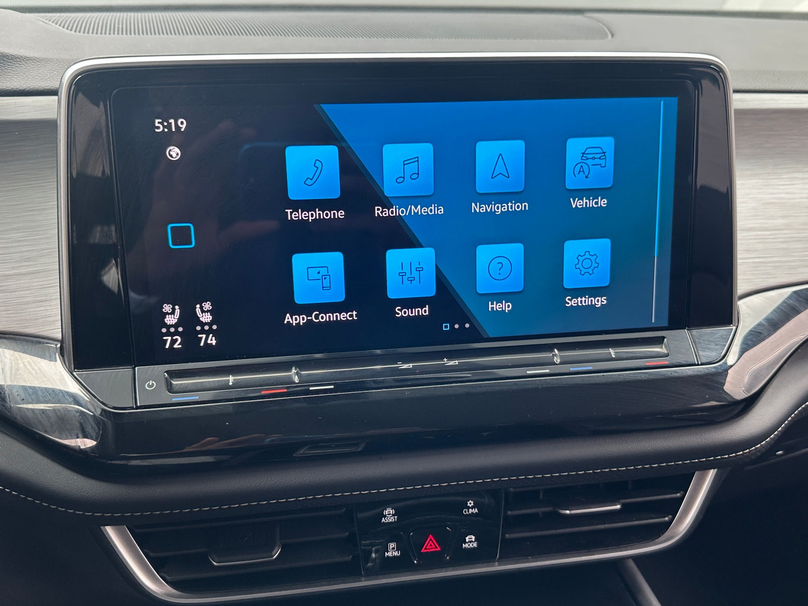 Thumbnail: 2025 Volkswagen Atlas - 3