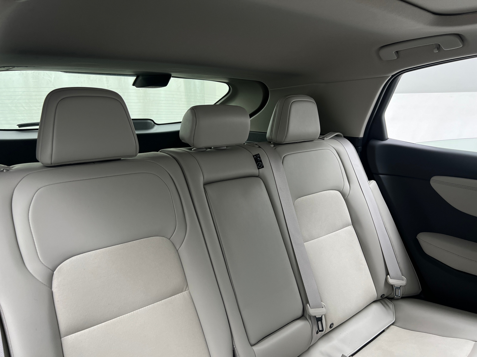 Thumbnail: 2024 Nissan Ariya - 5