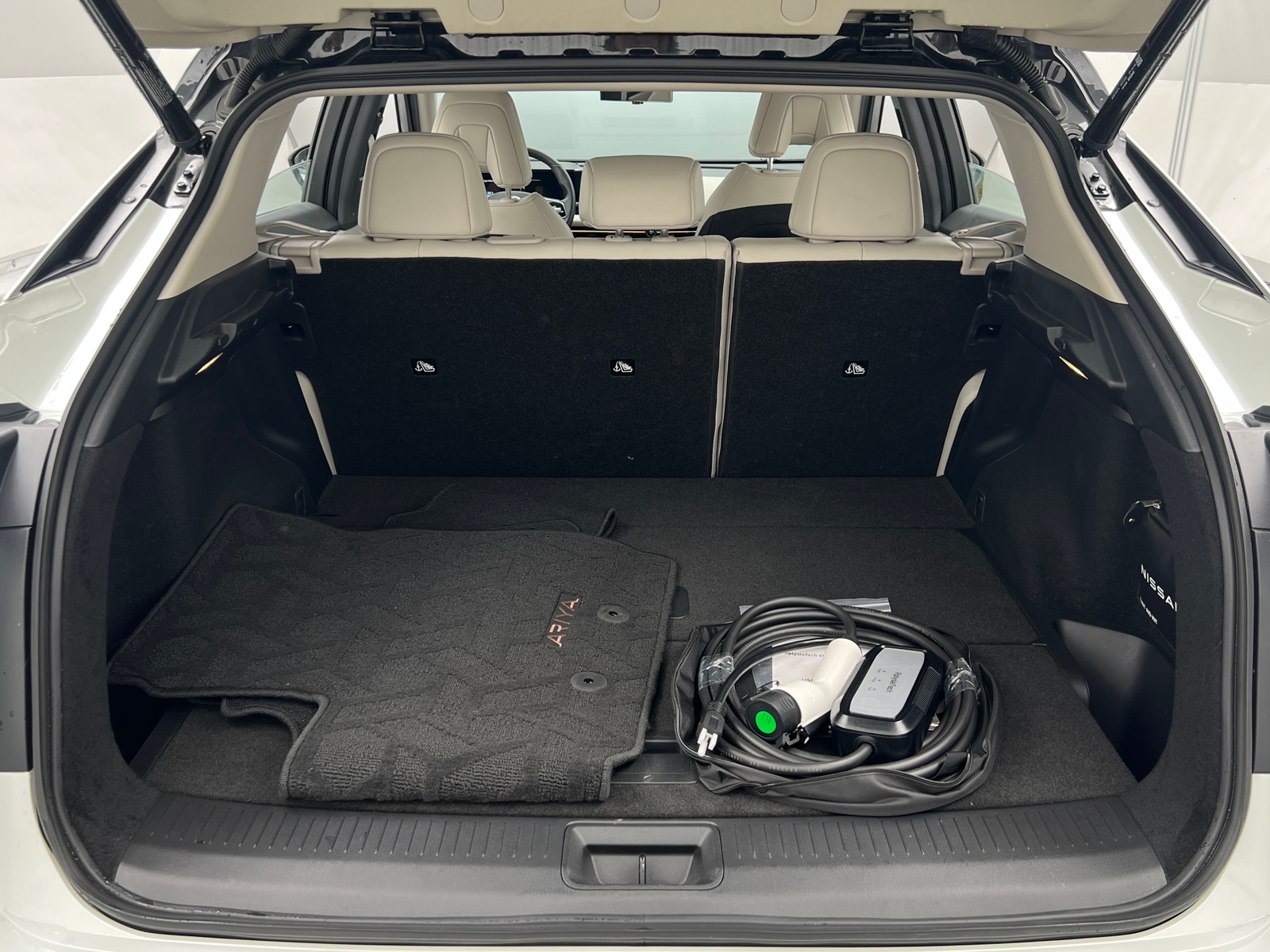 Thumbnail: 2024 Nissan Ariya - 6