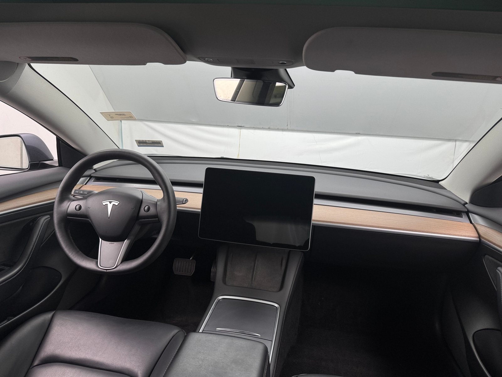 Thumbnail: 2023 Tesla Model 3 - 2