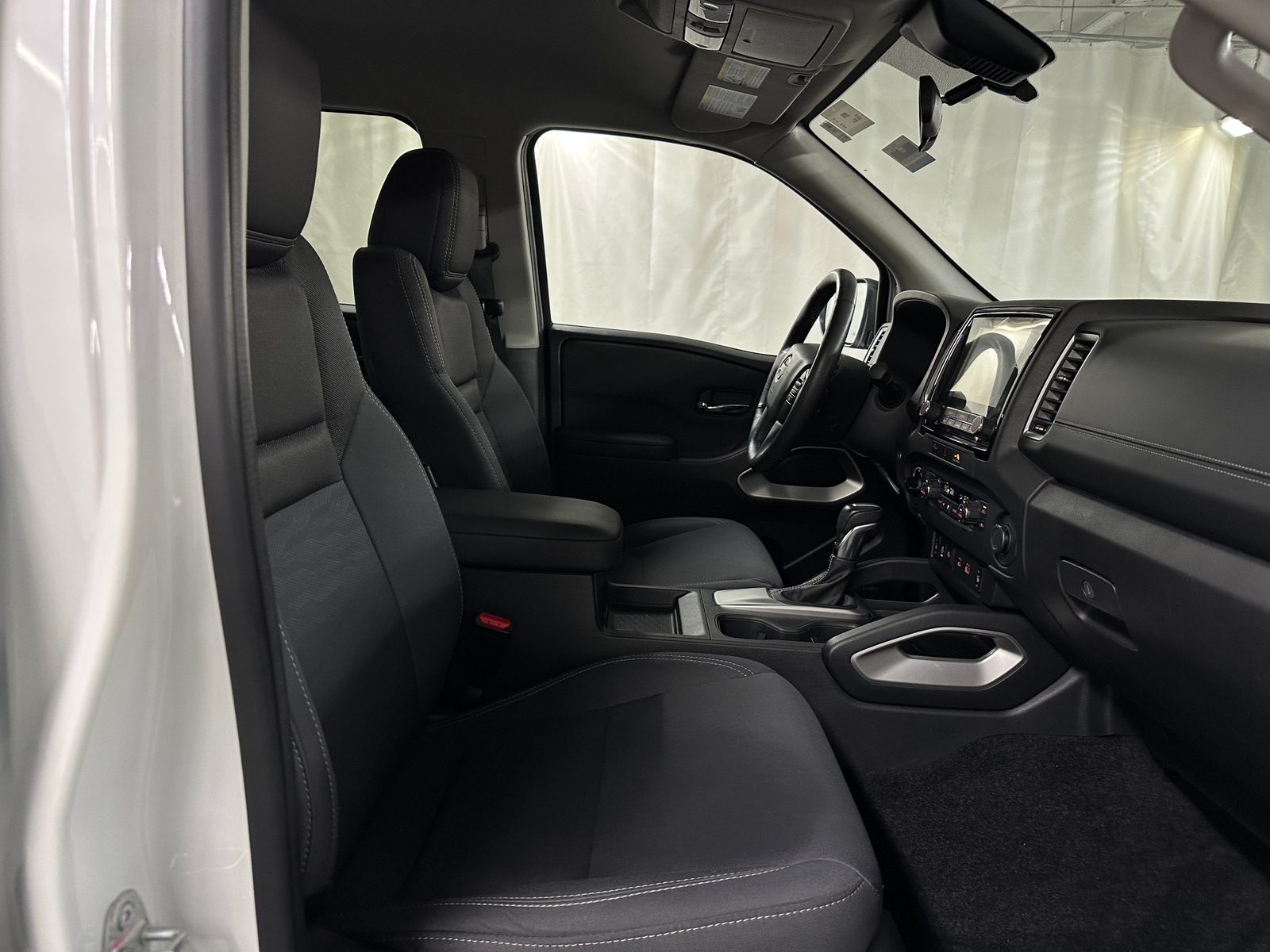 Thumbnail: 2023 Nissan Frontier - 2