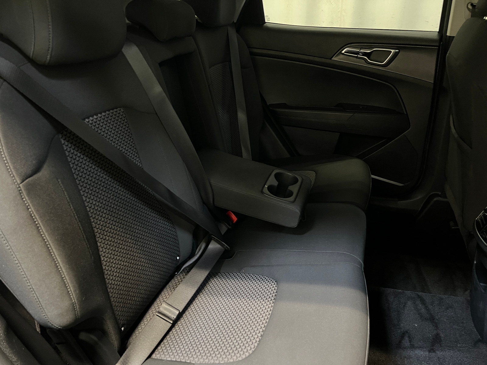 Thumbnail: 2024 Kia Sportage - 6