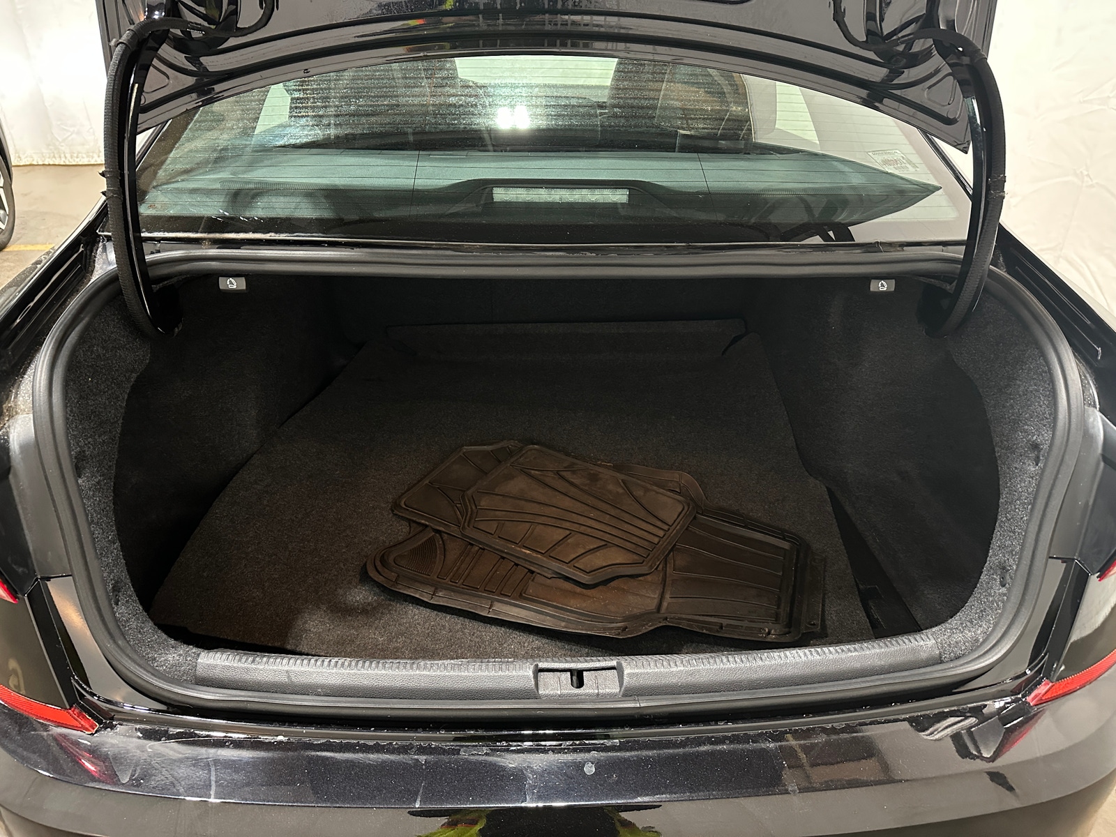 Thumbnail: 2020 Volkswagen Passat - 6