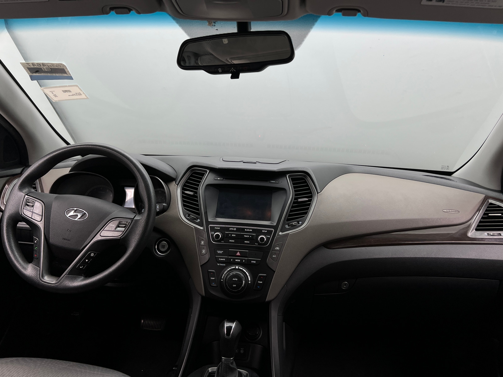 Thumbnail: 2018 Hyundai Santa Fe - 3