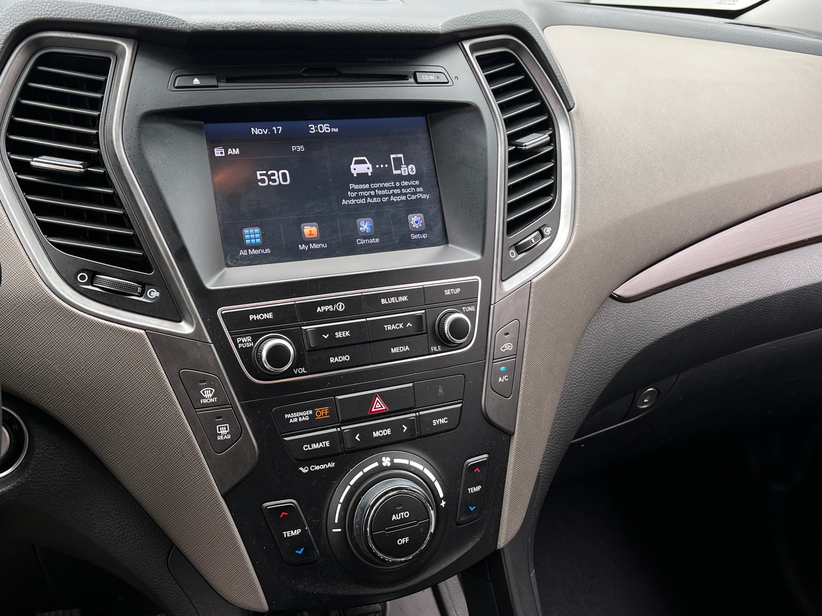 Thumbnail: 2018 Hyundai Santa Fe - 4