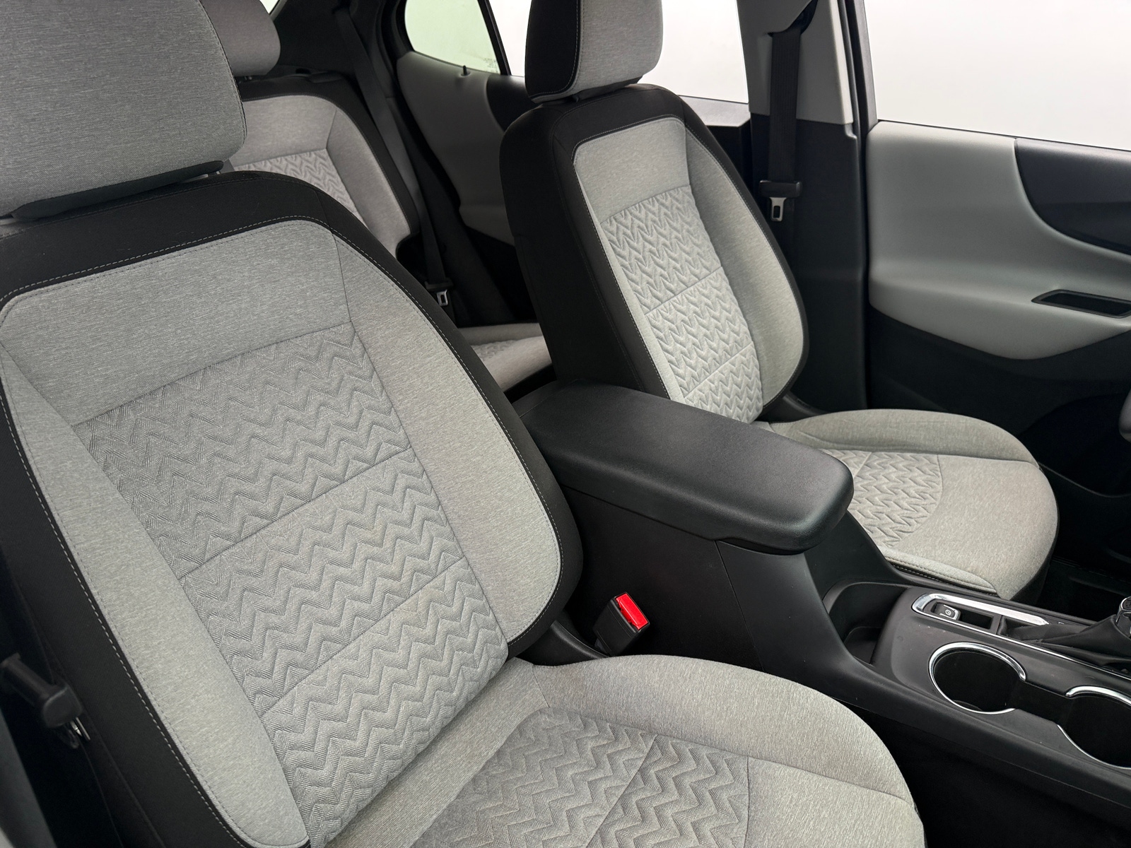 Thumbnail: 2024 Chevrolet Equinox - 2