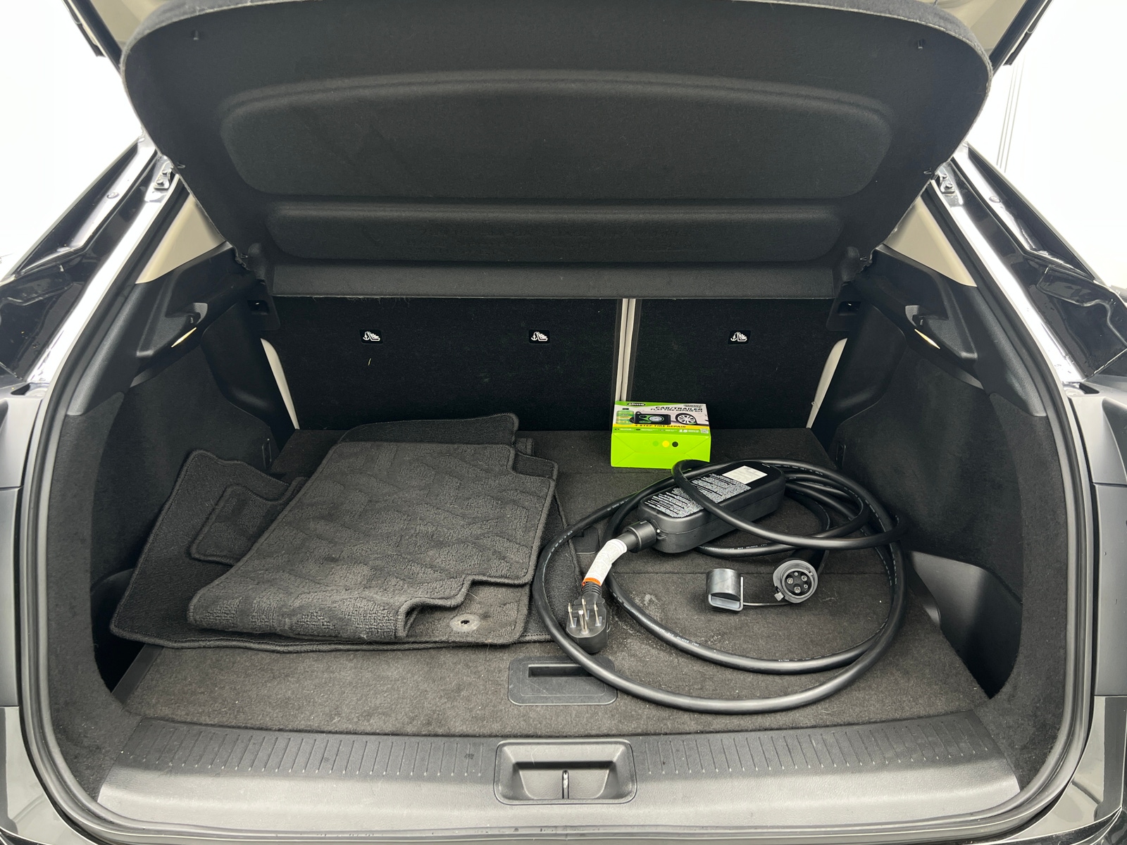 Thumbnail: 2024 Nissan Ariya - 6