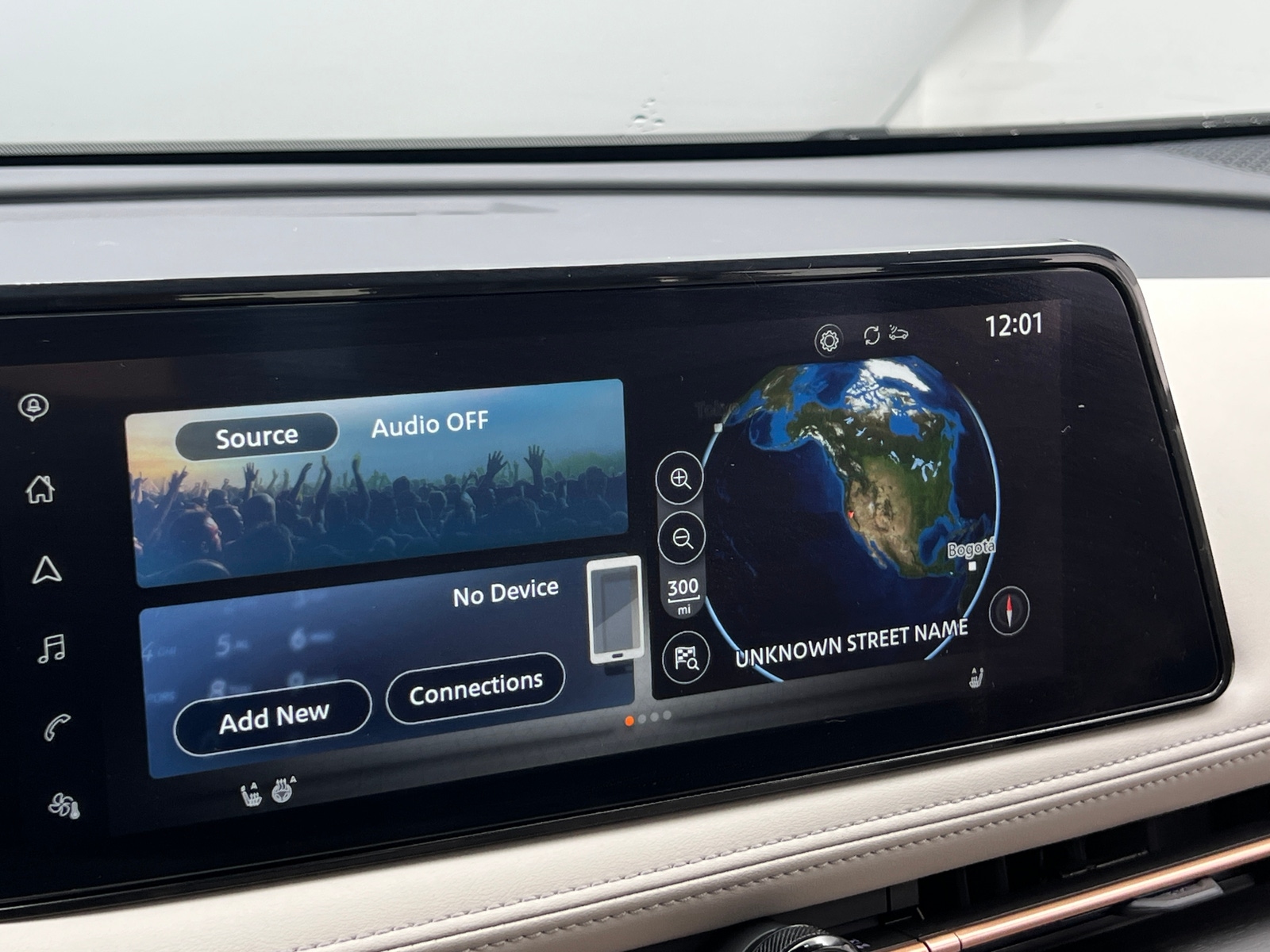 Thumbnail: 2024 Nissan Ariya - 3