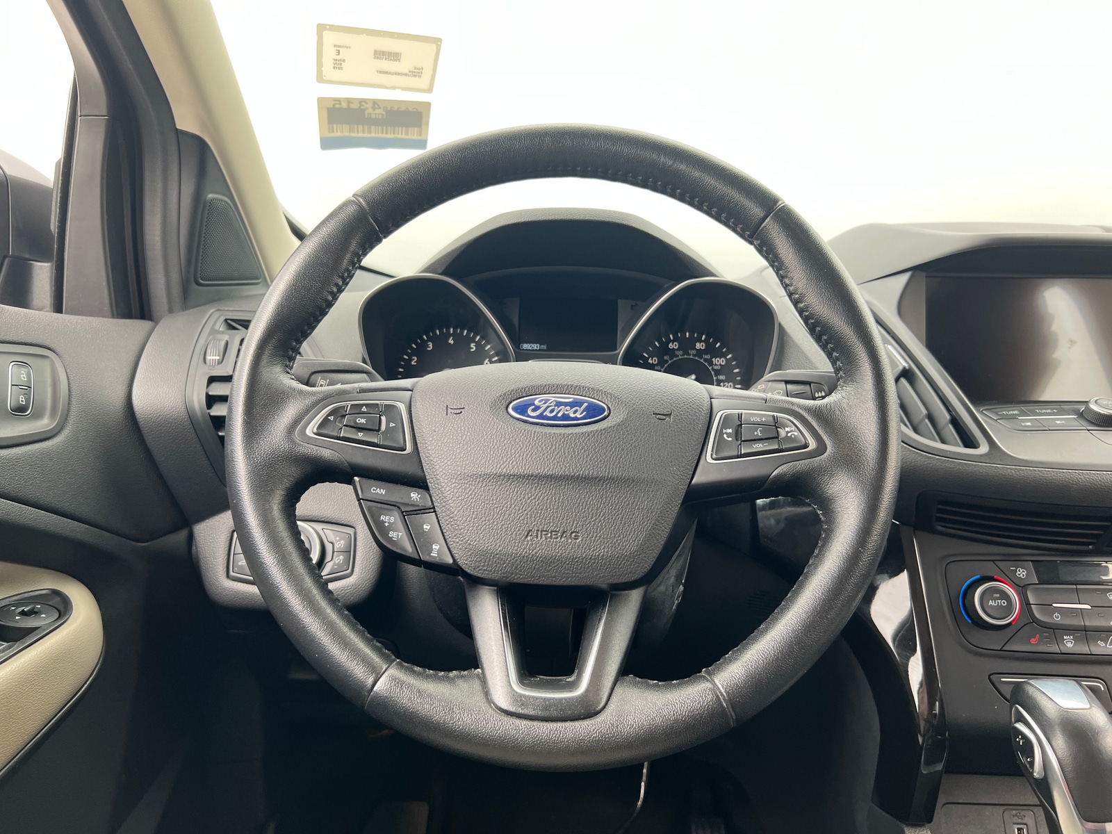 Thumbnail: 2019 Ford Escape - 4
