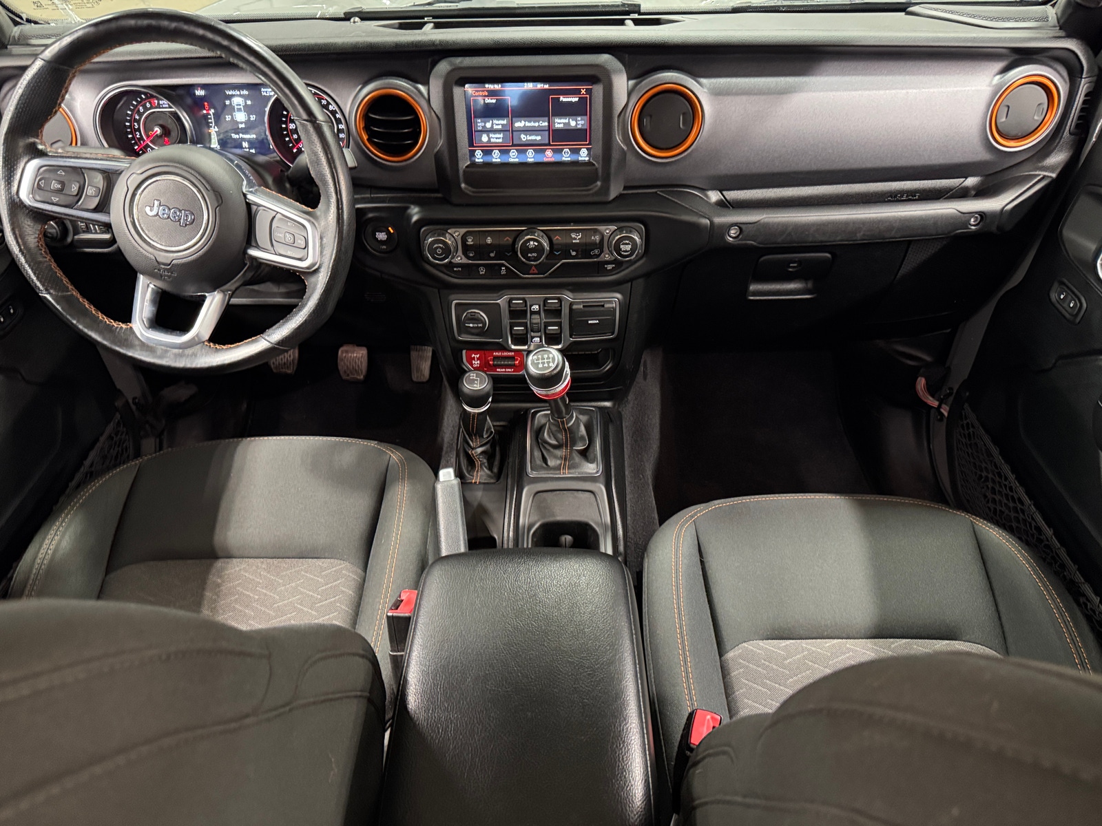 Thumbnail: 2021 Jeep Gladiator - 3