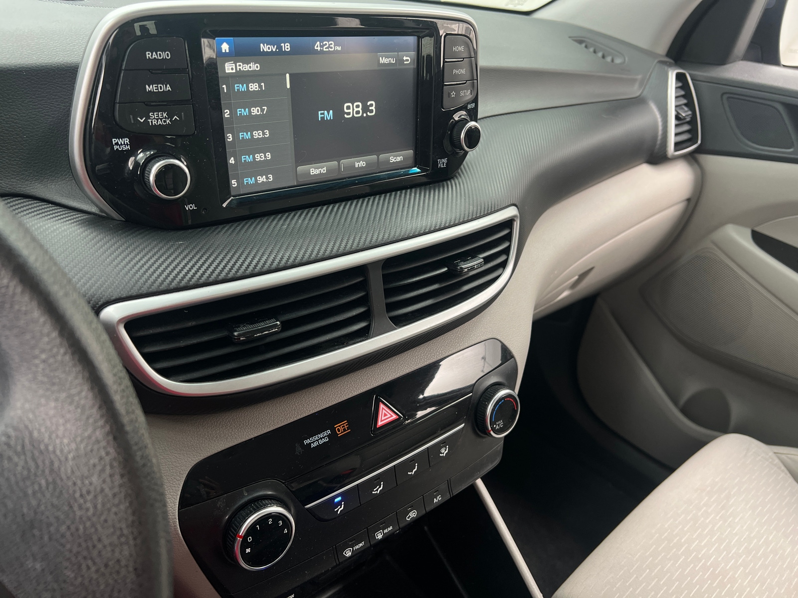 Thumbnail: 2021 Hyundai Tucson - 4