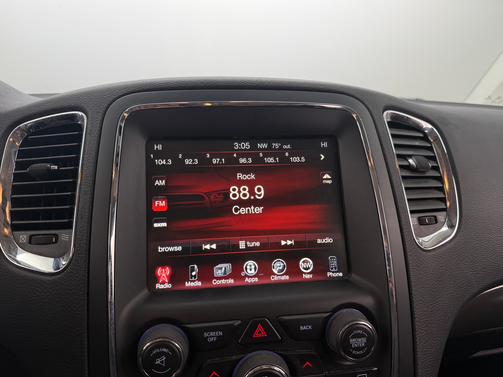 Thumbnail: 2017 Dodge Durango - 4