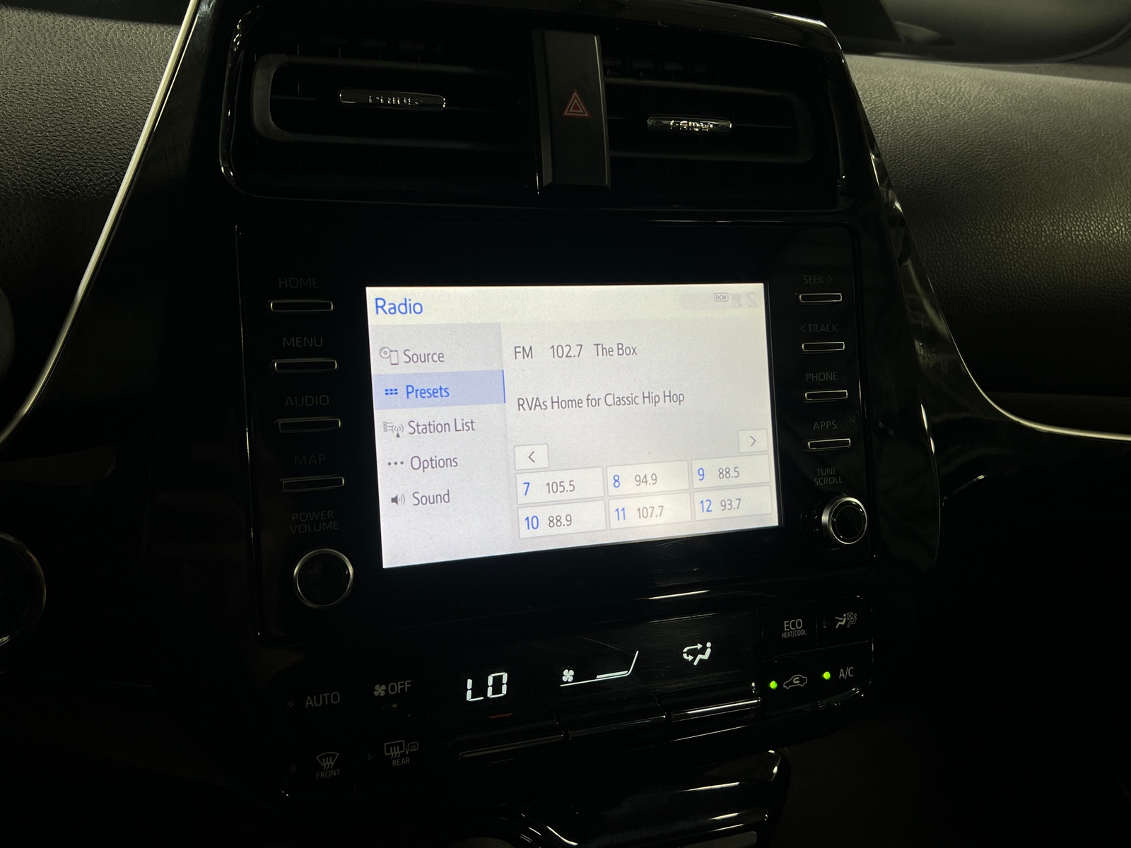 Thumbnail: 2020 Toyota Prius - 4