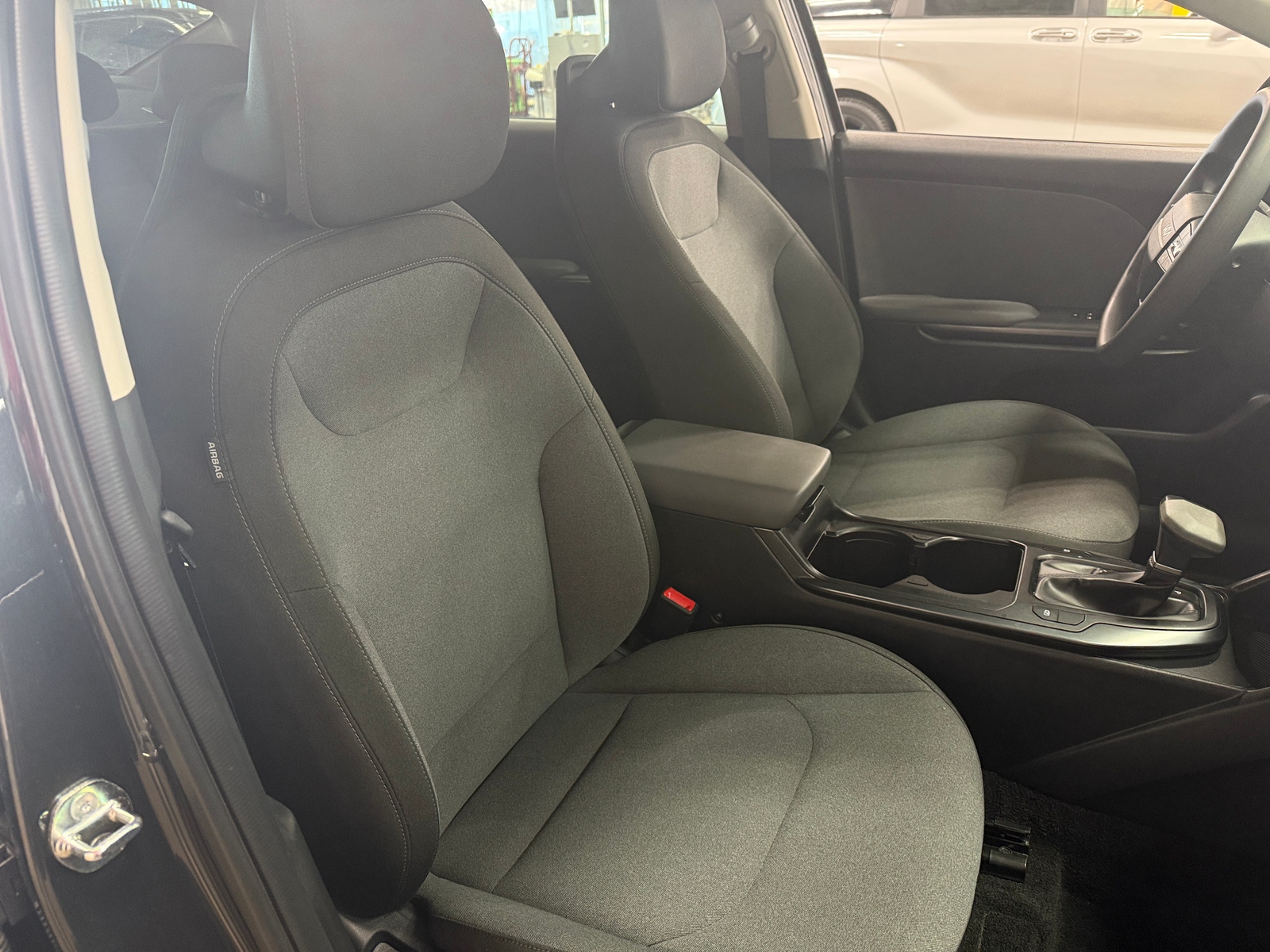 Thumbnail: 2025 Kia K4 - 2