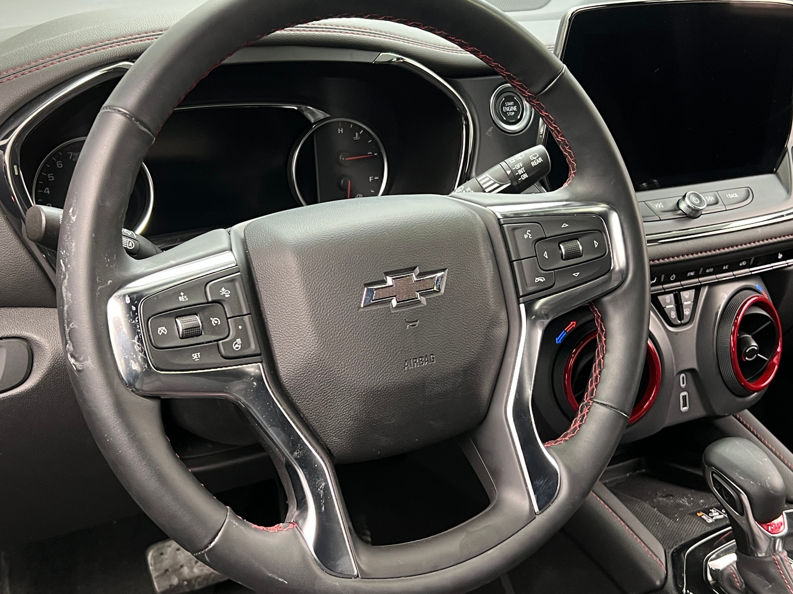 Thumbnail: 2025 Chevrolet Blazer - 4