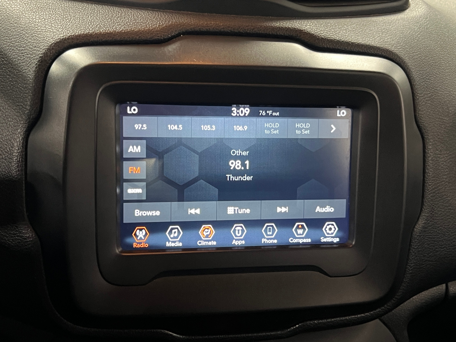 Thumbnail: 2020 Jeep Renegade - 4