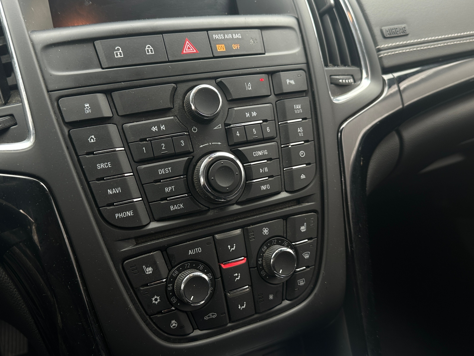 Thumbnail: 2017 Buick Cascada - 3