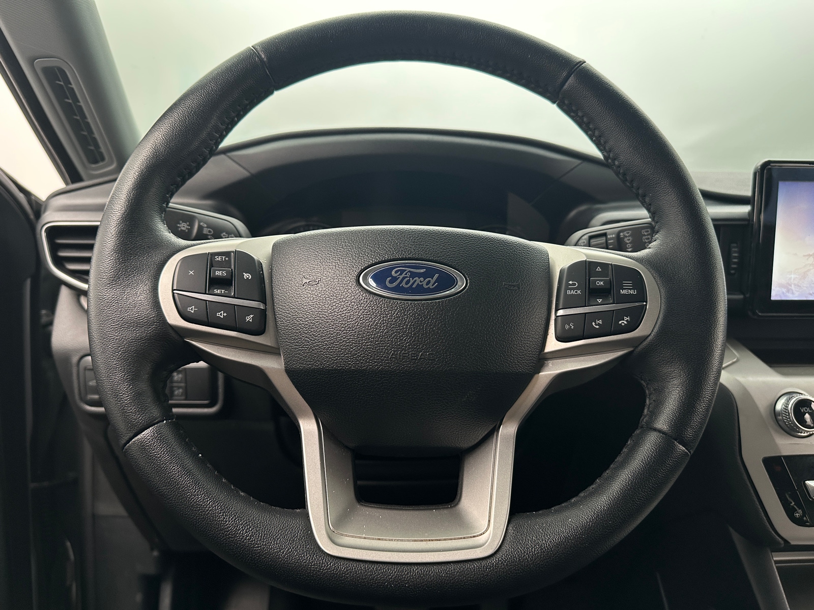 Thumbnail: 2024 Ford Explorer - 4