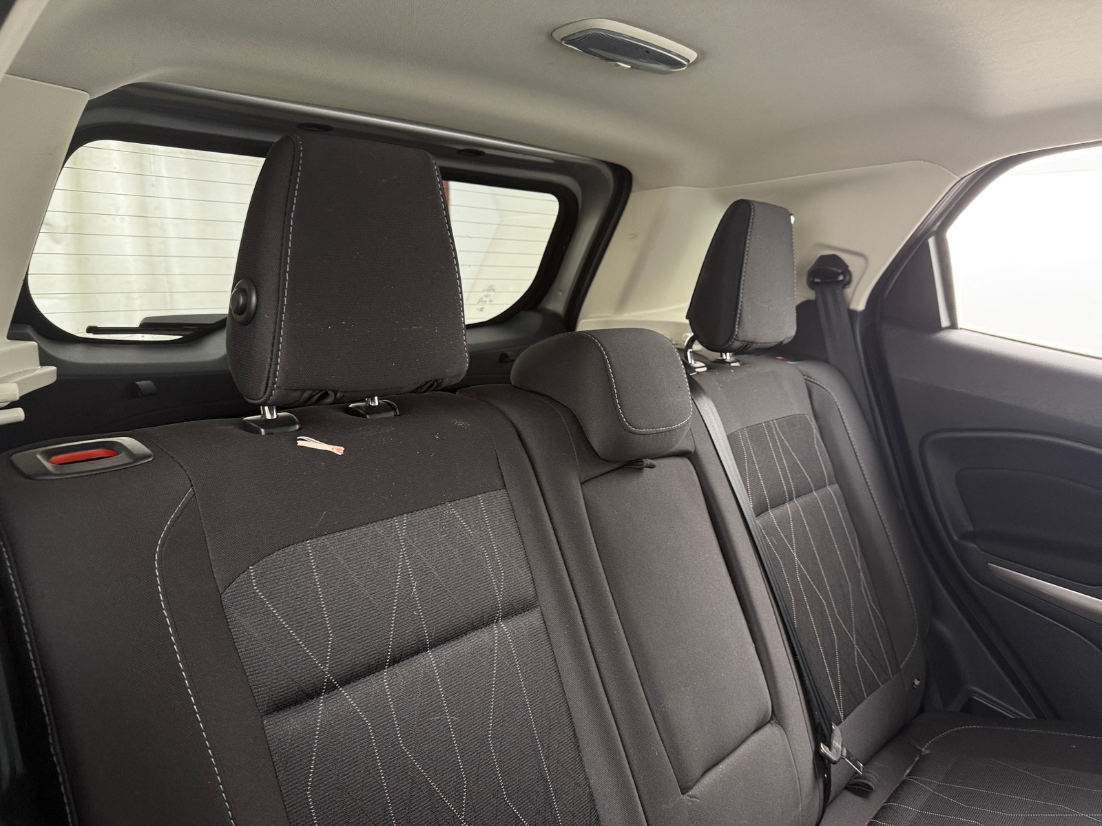 Thumbnail: 2019 Ford EcoSport - 6