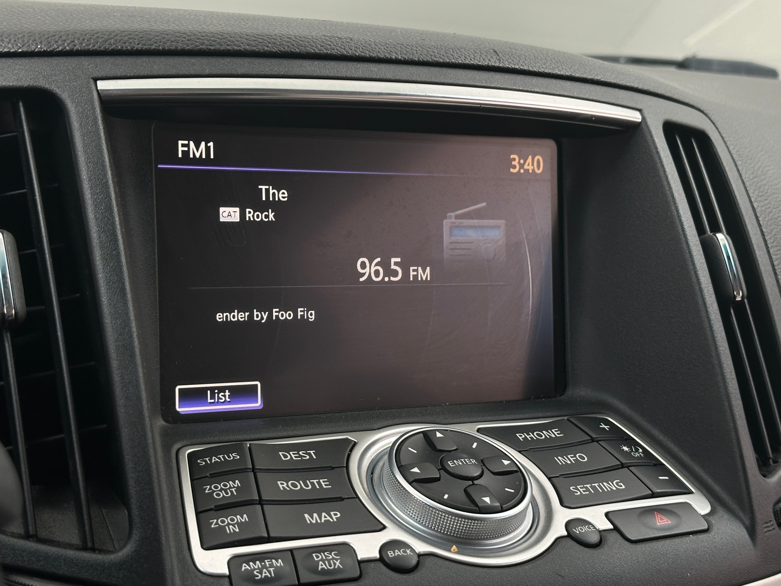 Thumbnail: 2011 INFINITI G37 - 3