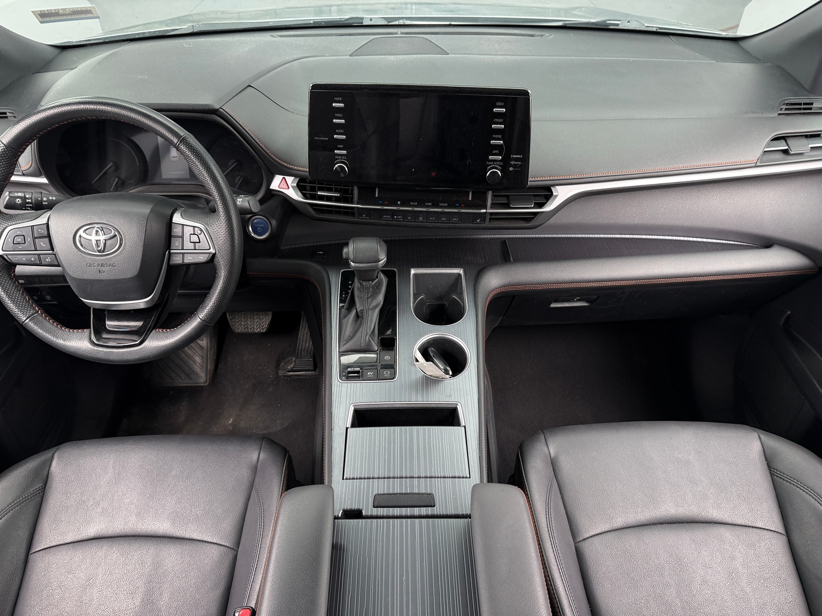 Thumbnail: 2023 Toyota Sienna - 2