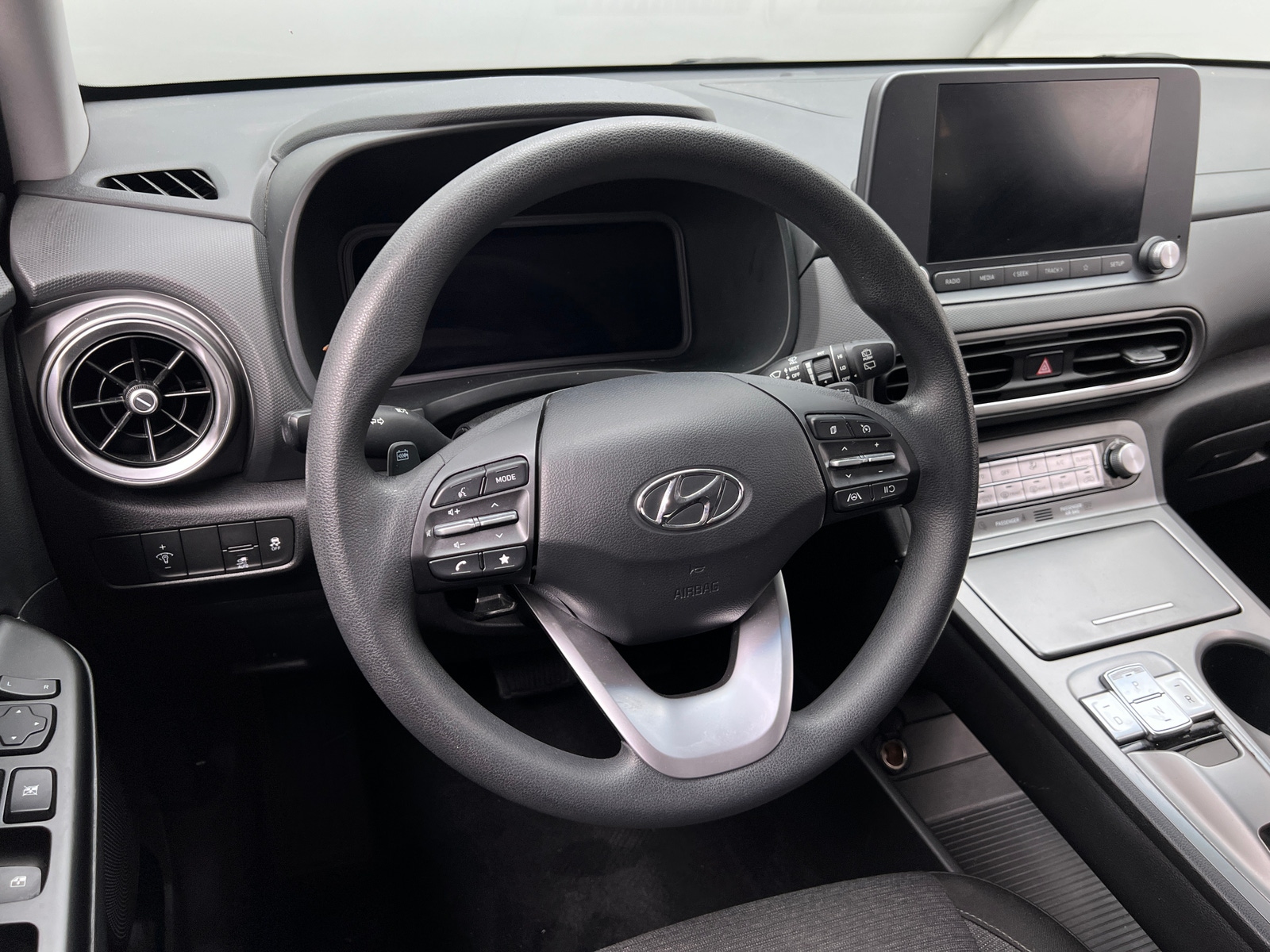 Thumbnail: 2023 Hyundai Kona - 5