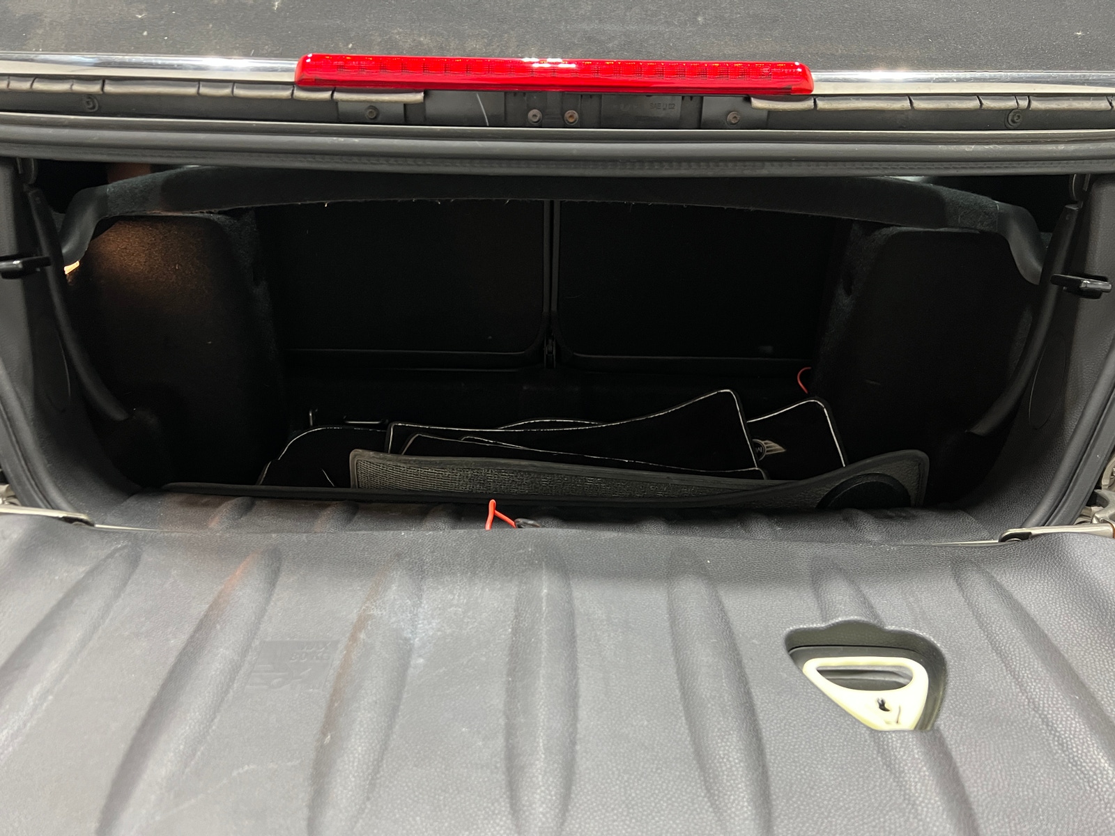 Thumbnail: 2012 MINI Cooper Convertible - 6