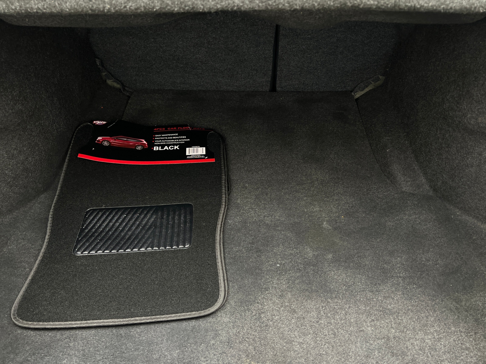 Thumbnail: 2018 Chrysler 300 - 7