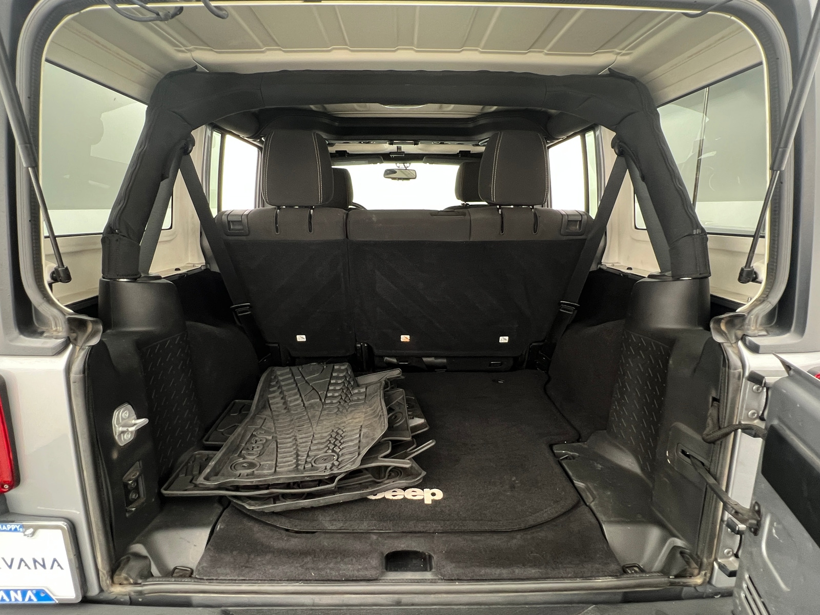 Thumbnail: 2016 Jeep Wrangler - 7