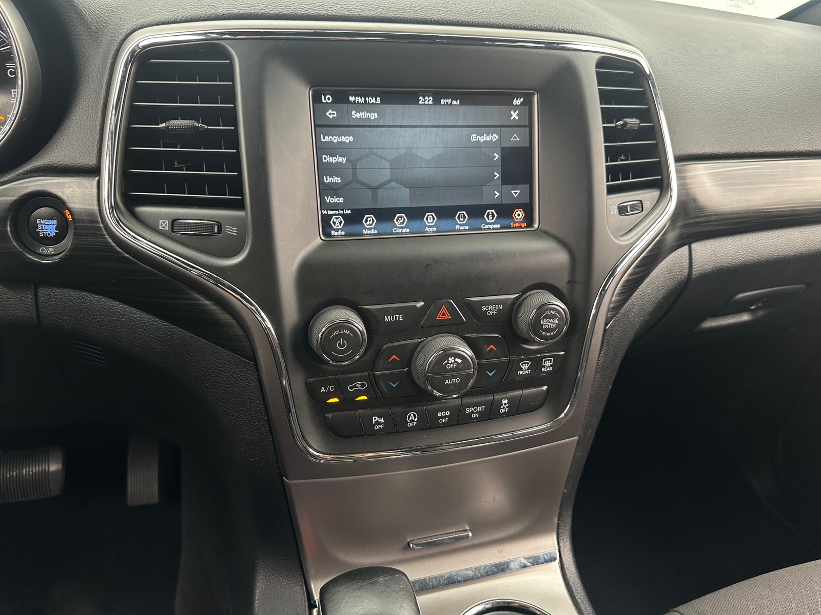 Thumbnail: 2019 Jeep Grand Cherokee - 4