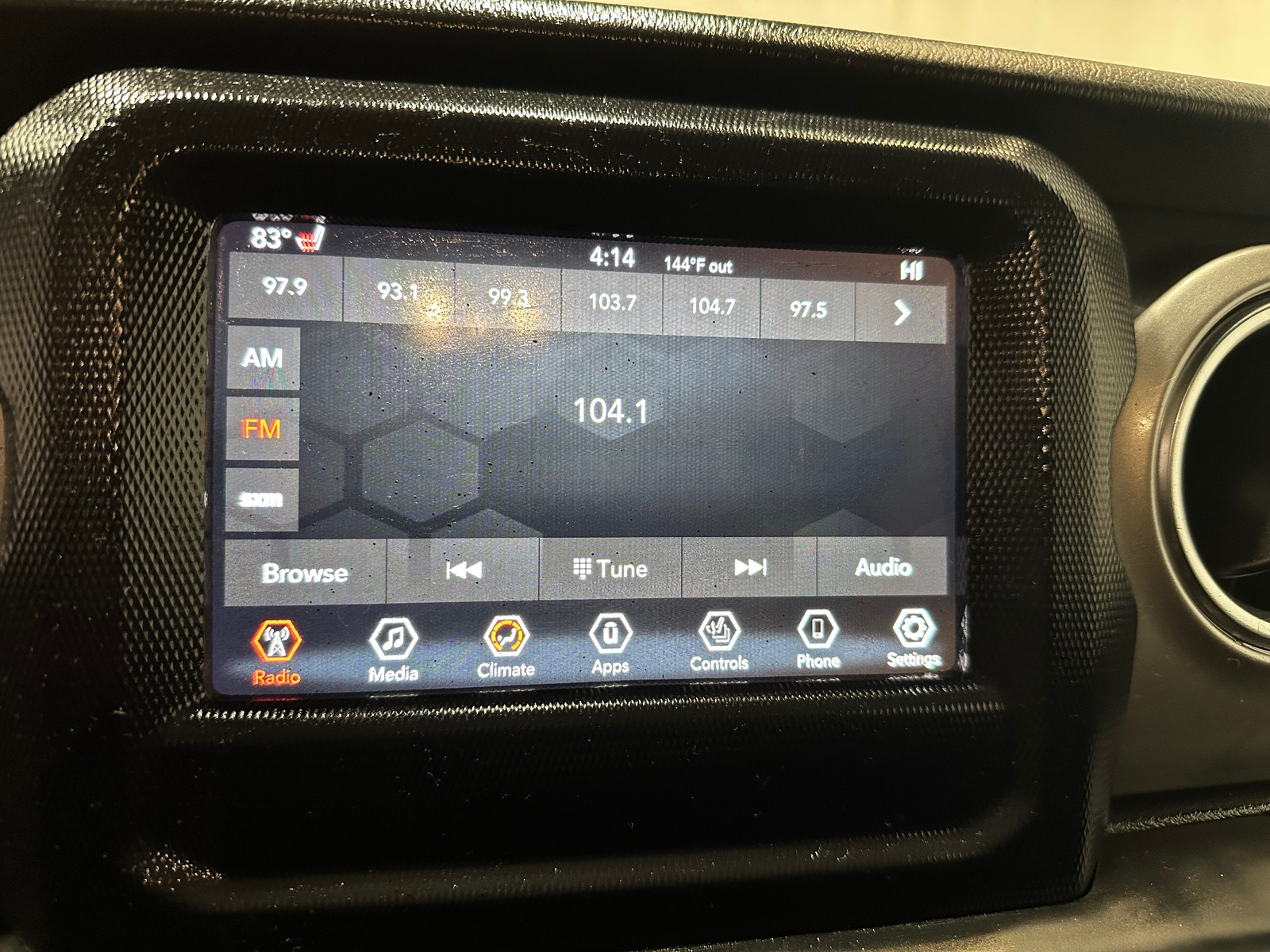 Thumbnail: 2020 Jeep Wrangler - 4