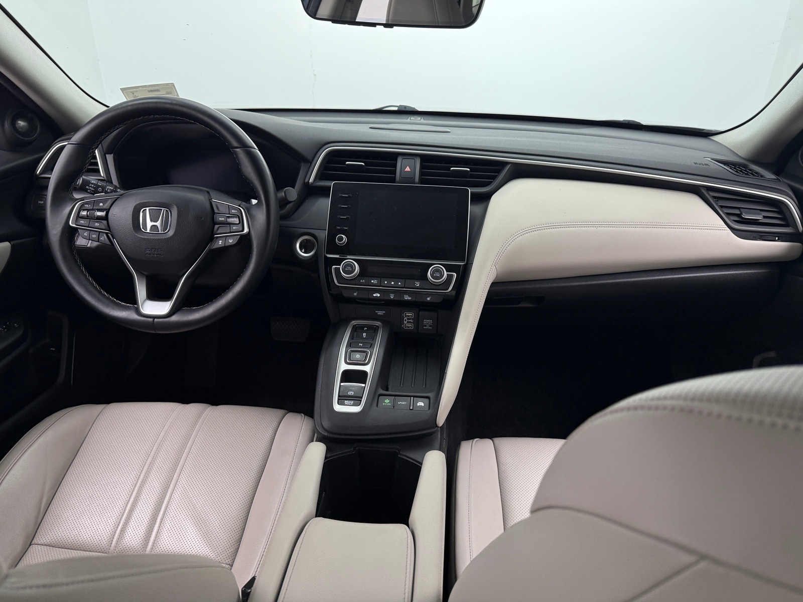 Thumbnail: 2019 Honda Insight - 2