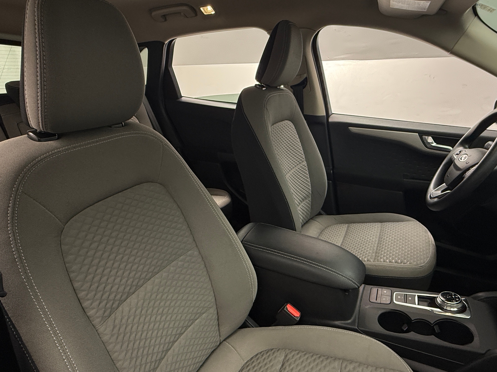 Thumbnail: 2020 Ford Escape - 2