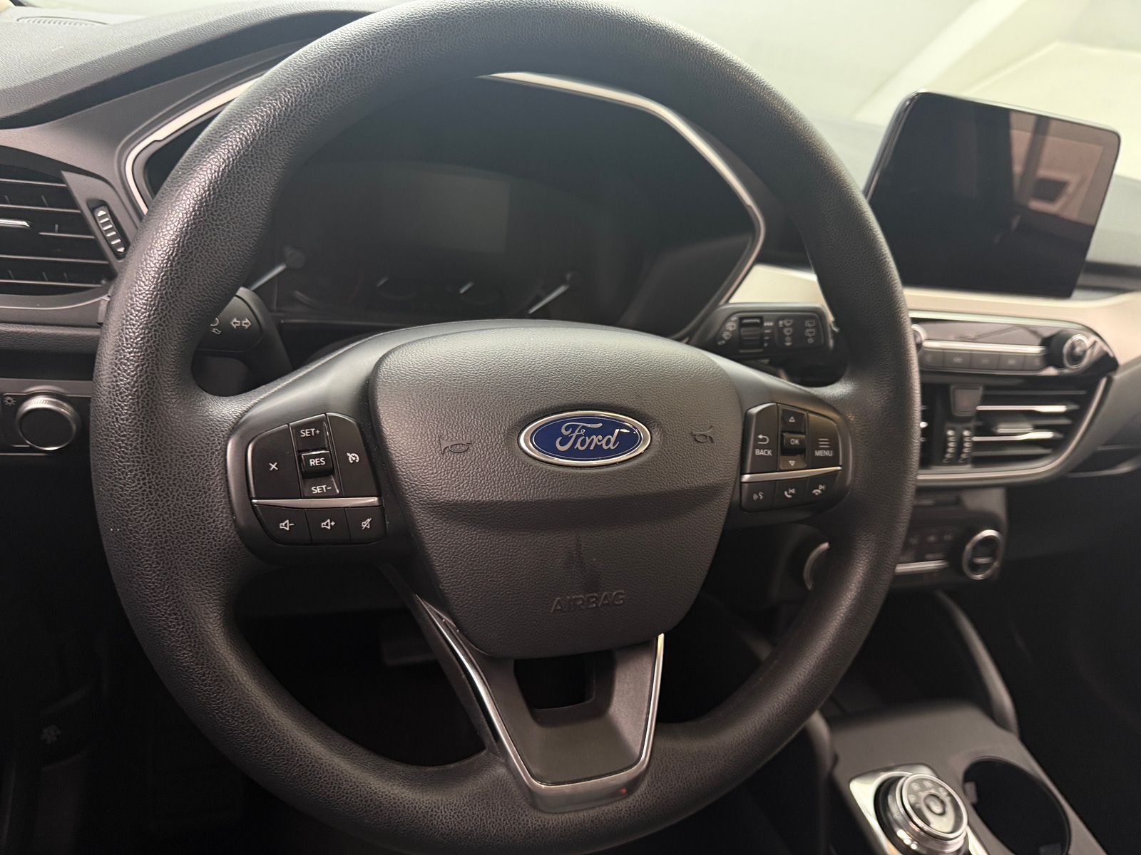 Thumbnail: 2020 Ford Escape - 5