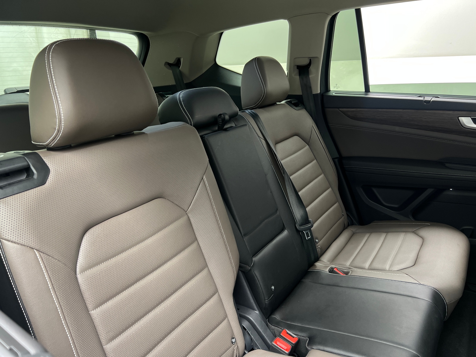 Thumbnail: 2025 Volkswagen Atlas - 5