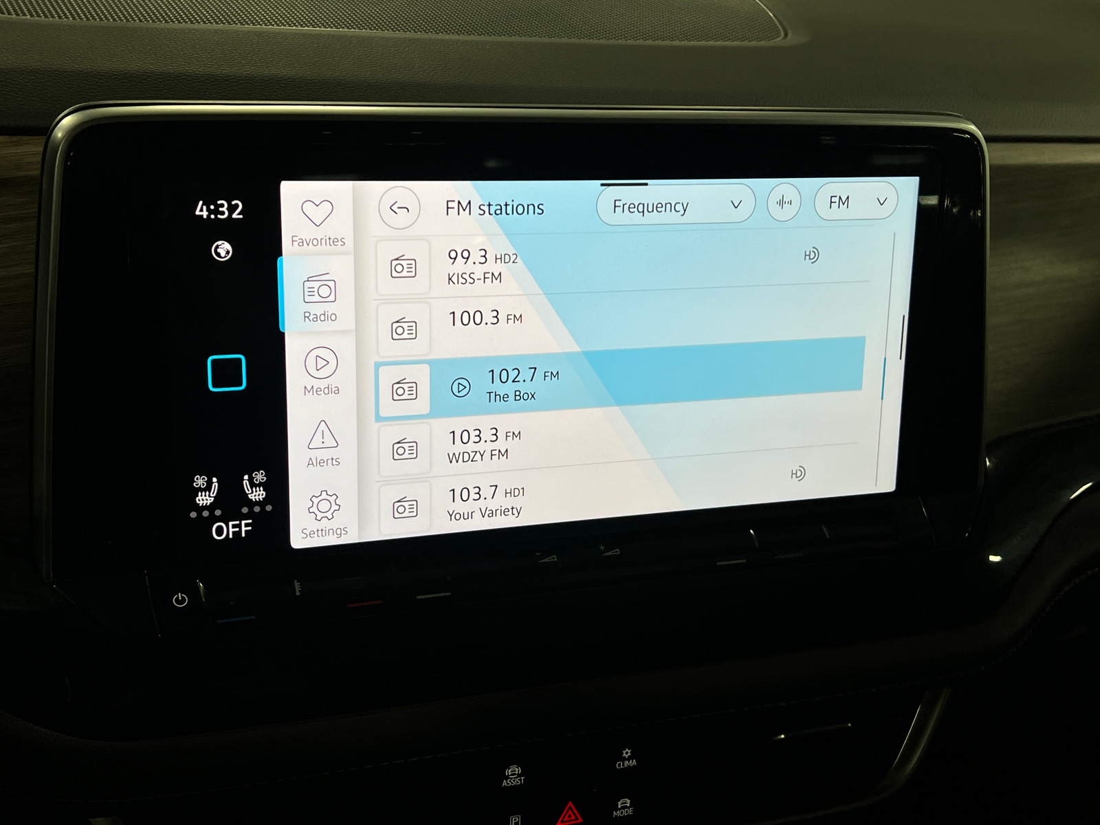 Thumbnail: 2025 Volkswagen Atlas - 3