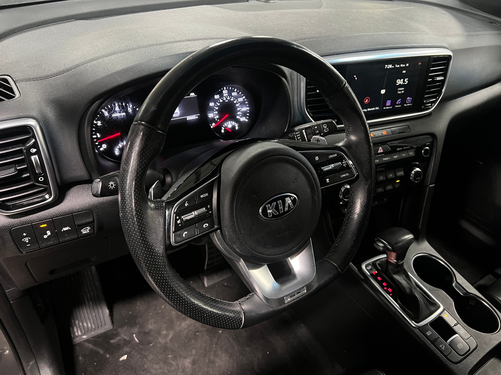 Thumbnail: 2020 Kia Sportage - 4