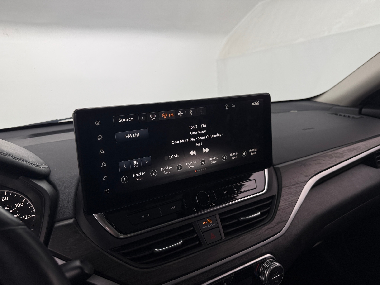 Thumbnail: 2023 Nissan Altima - 3