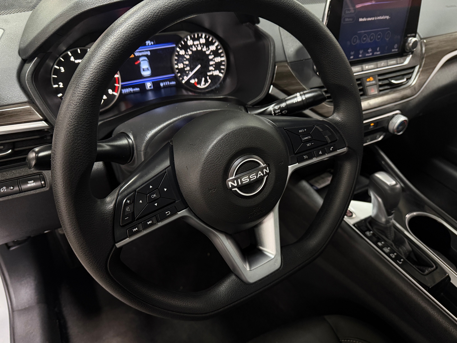 Thumbnail: 2024 Nissan Altima - 5