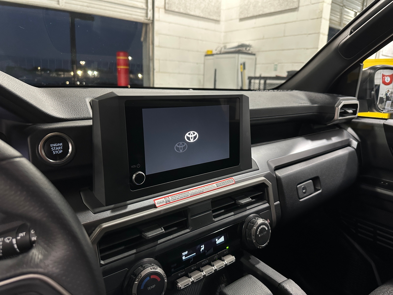 Thumbnail: 2025 Toyota 4Runner - 4