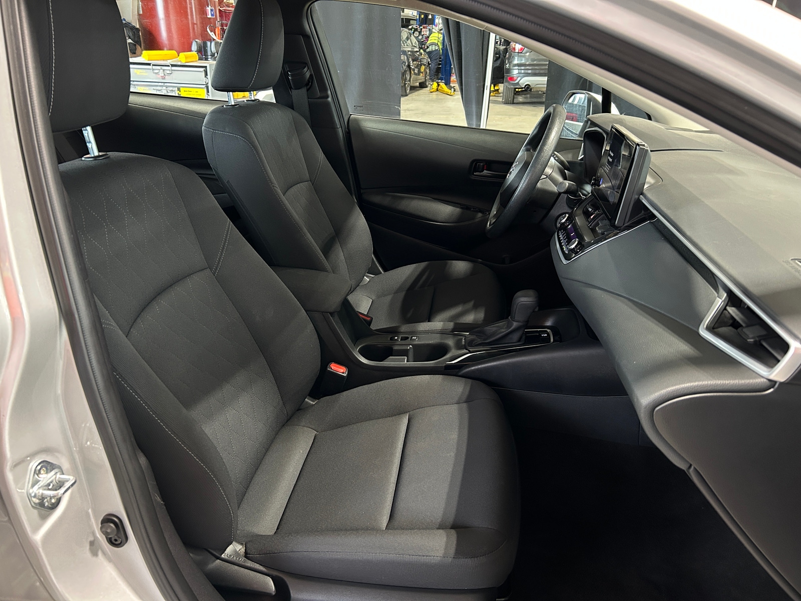 Thumbnail: 2024 Toyota Corolla - 2