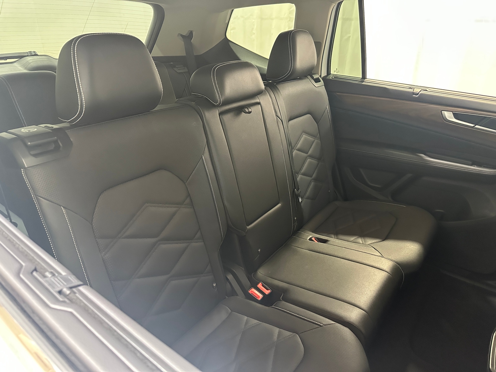 Thumbnail: 2025 Volkswagen Atlas - 5