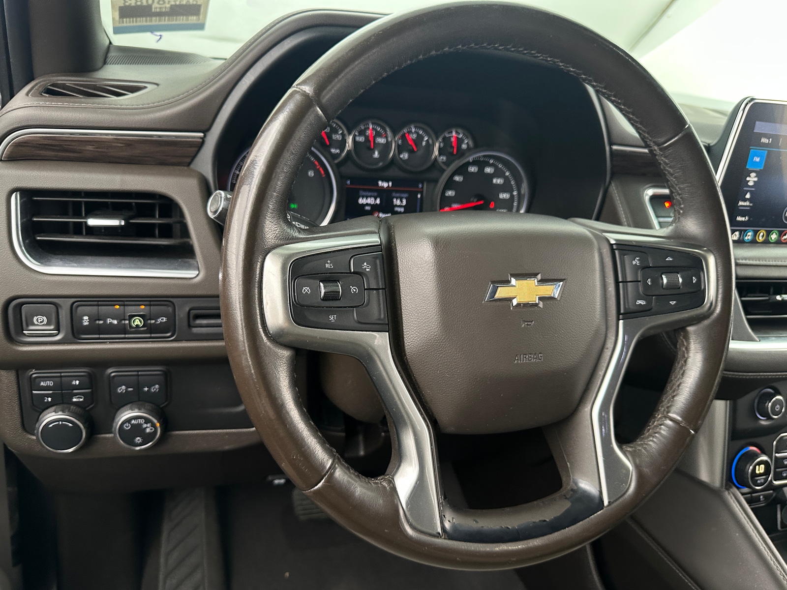 Thumbnail: 2021 Chevrolet Tahoe - 4
