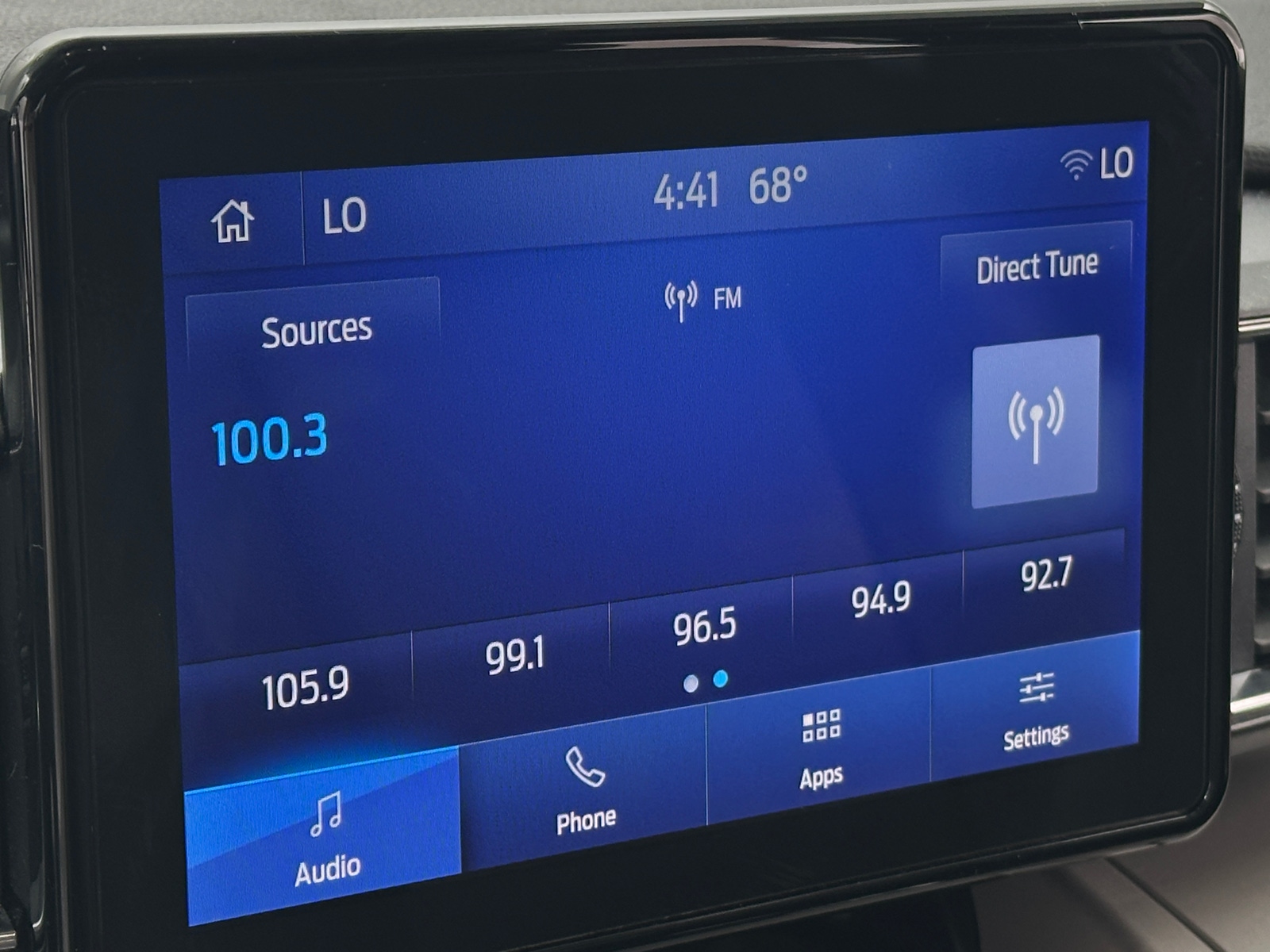 Thumbnail: 2023 Ford Explorer - 3